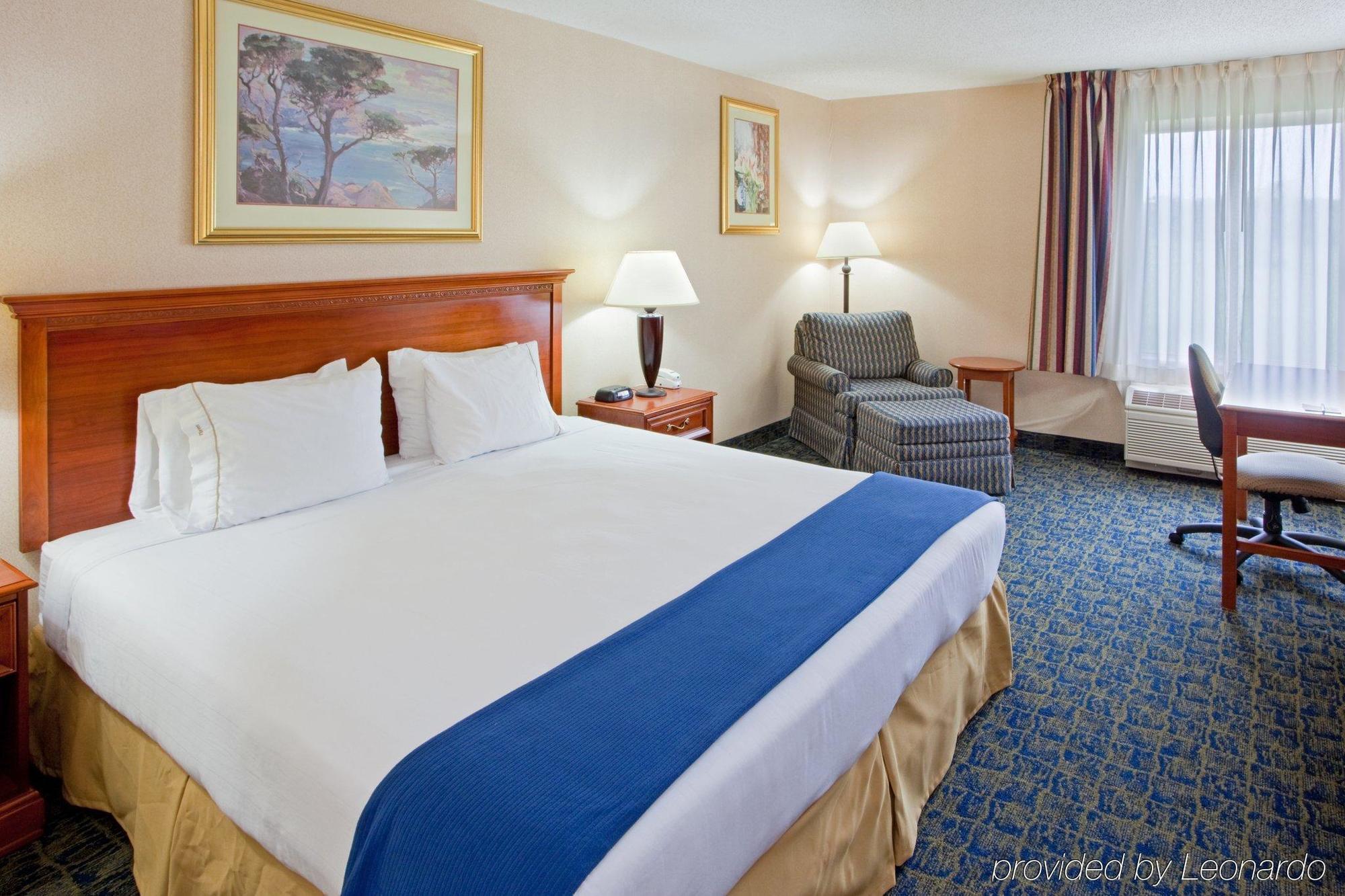 Quality Inn Spring Mills - Martinsburg North Екстер'єр фото